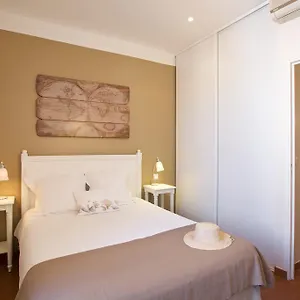 Apartment 15 Cours Massena, Antibes